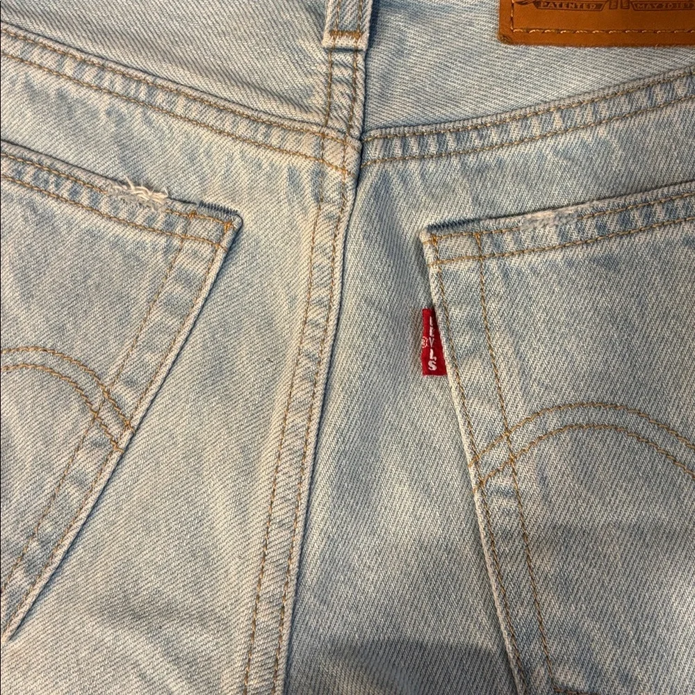 Levis Sz 23 Wedgie Shorts Light Denim Jeans Summer Button Fly - Picture 7 of 10